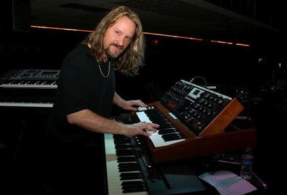 Erik Norlander